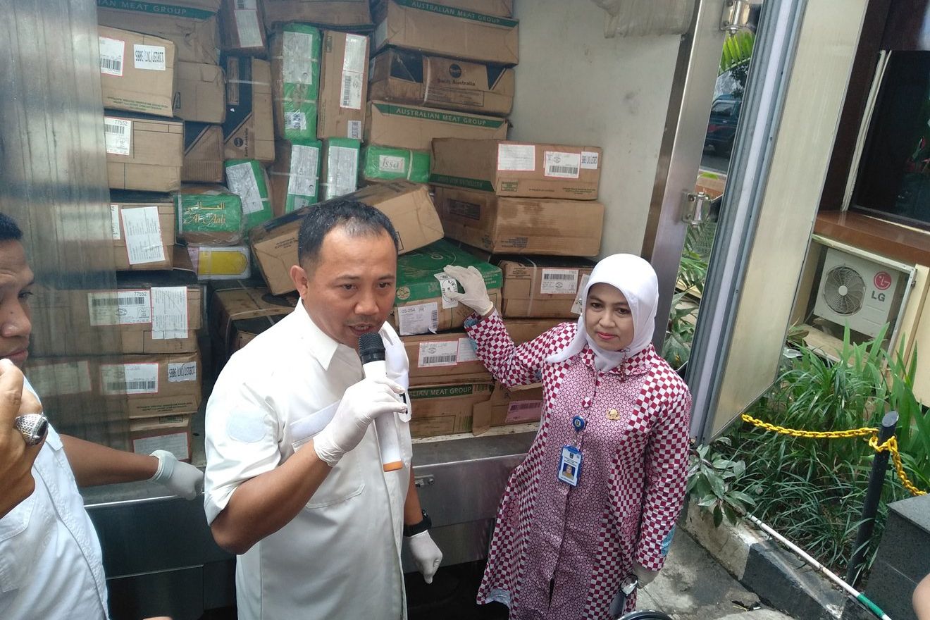 Satgas Pangan Polda Jatim Amankan Pengusaha Penyimpanan Daging Impor