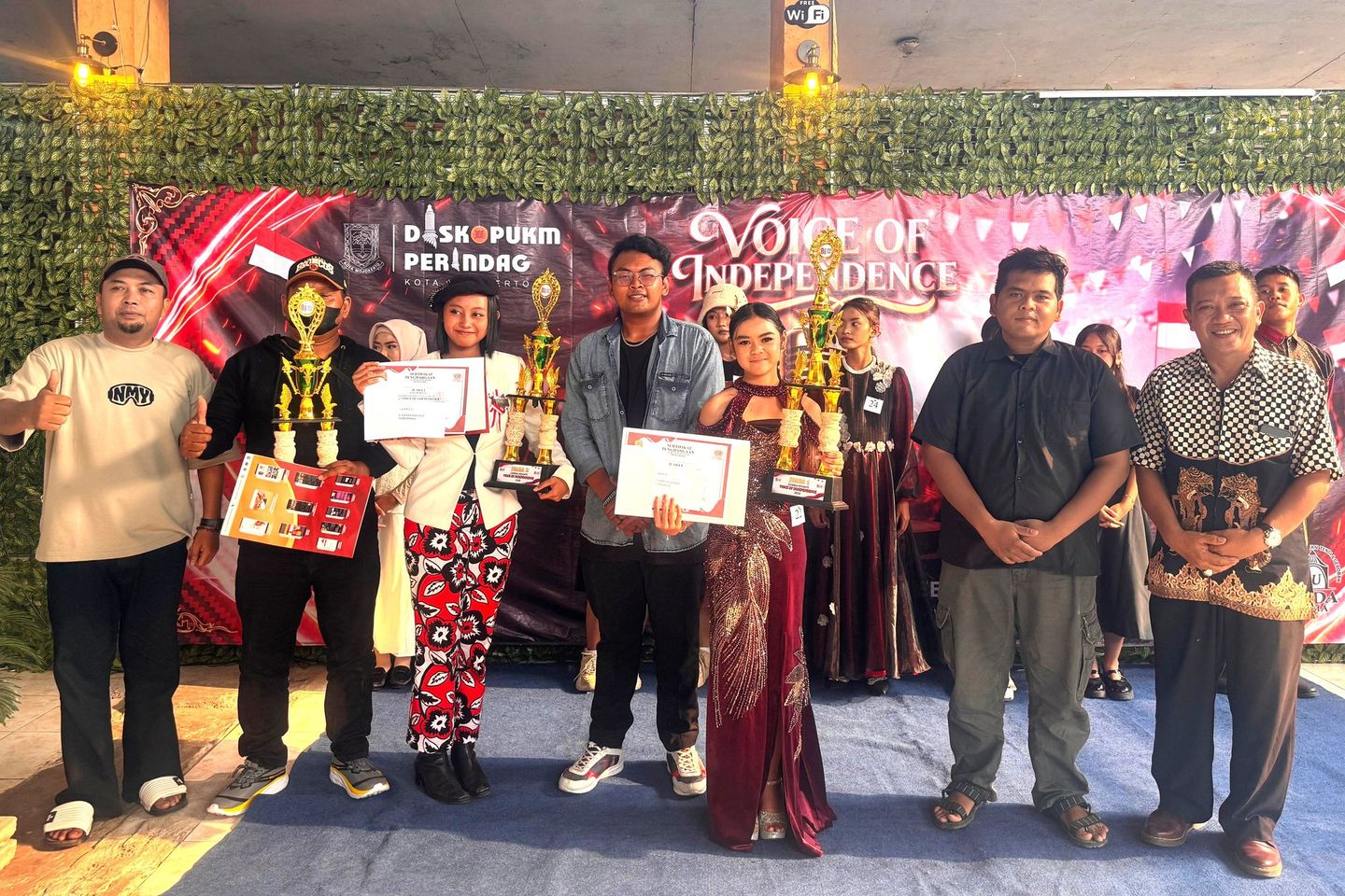 V-Vintage Voice of Independence, Nada Muda Hidupkan Kembali Pasar Kliwon