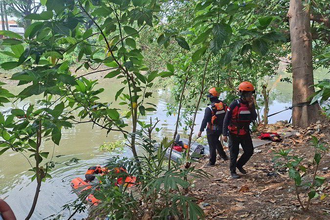 Ricuh di Jembatan Nginden, Satu Ditangkap dan Satu Terjun ke Sungai