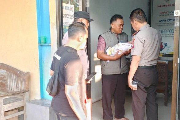 Tangisan Bayi dari Dalam Mobil Gegerkan Panti Asuhan di Ngawi
