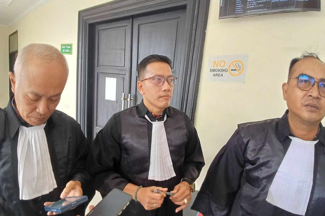 Sidang Korupsi ESDM, Pengacara Aris Mukiyono Bantah Kliennya Terima Uang Rp4 Miliar