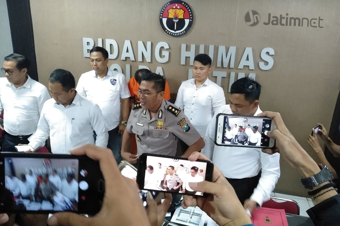 Tipu Rp 18 Juta dengan Catut Konjen AS