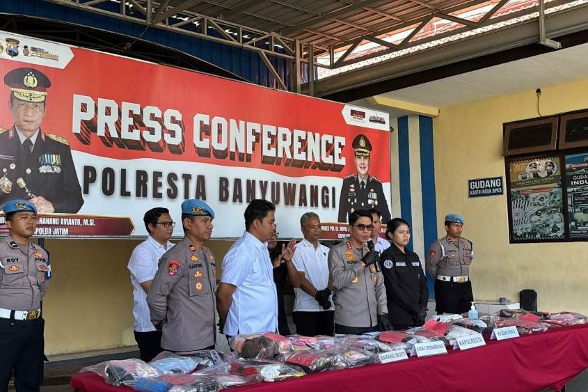 Simpan 1 Kg Sabu, Pasutri di Banyuwangi Dibekuk Polisi