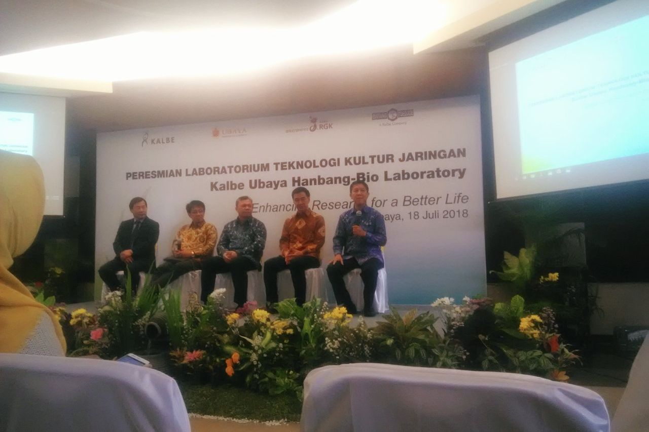 Kalbe Farma Gandeng Hanbang Bio Kembangkan Laboratorium Kultur Jaringan di Ubaya