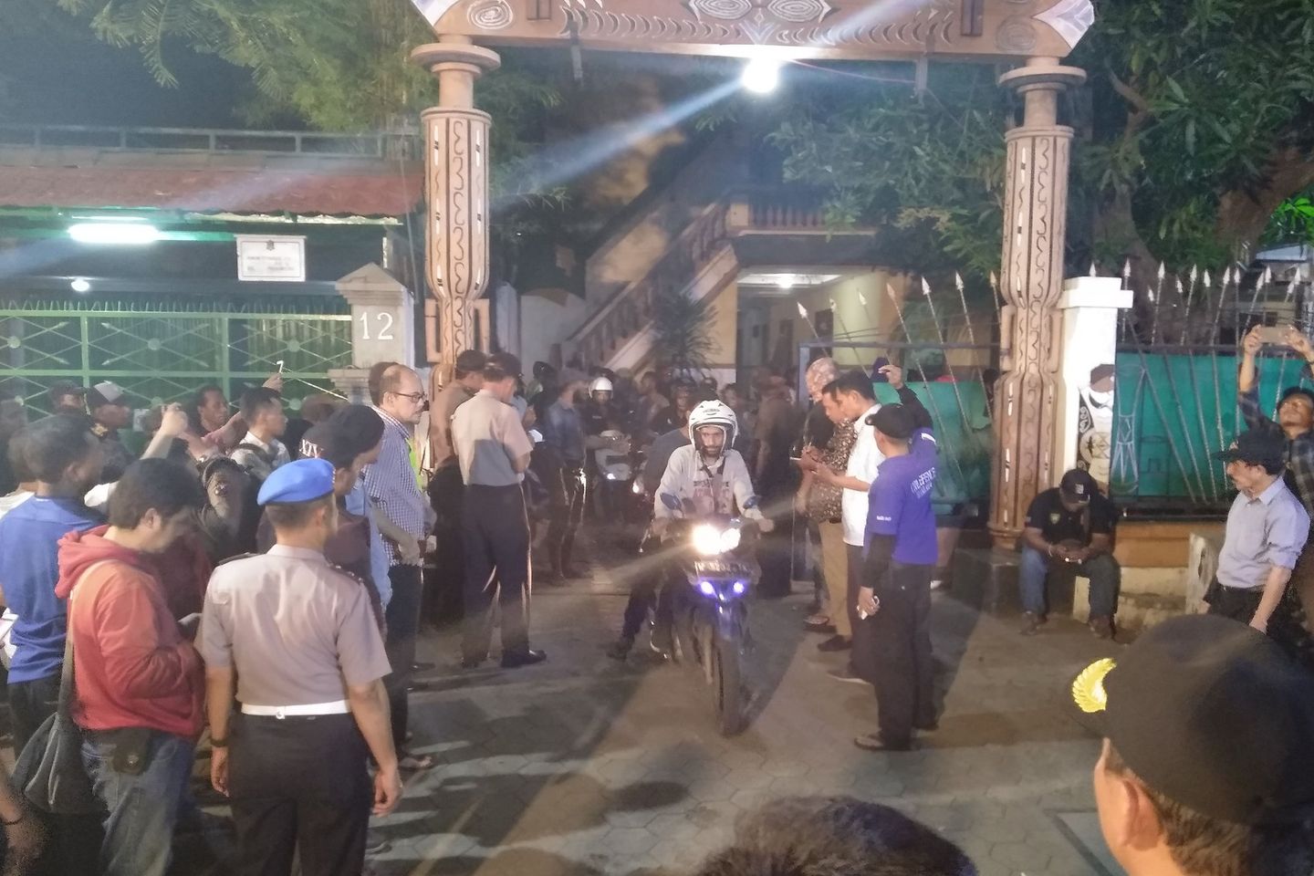 Ratusan Mahasiswa Papua Dipulangkan dari Surabaya
