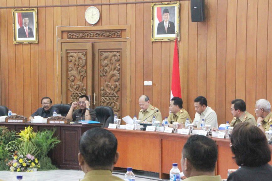 Soekarwo Minta RPJMD Gubernur Baru Selesai Maret 2019