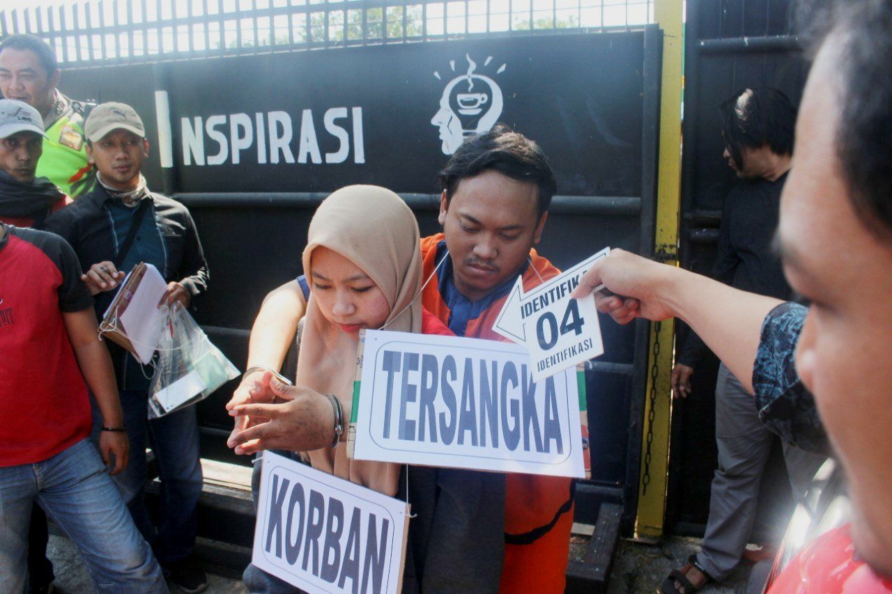 Tersangka Peragakan 37 Adegan Pembunuhan