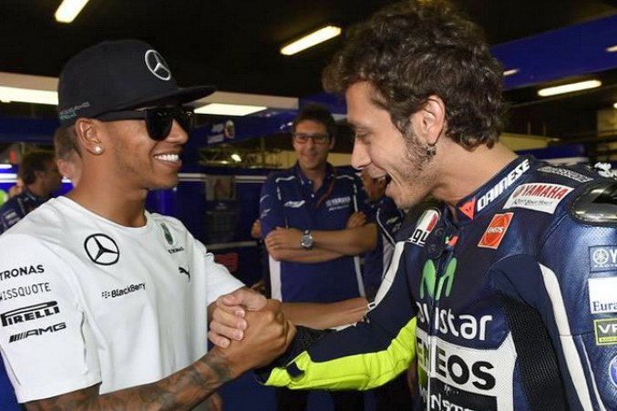 Rossi dan Hamilton Bakal Tukar Tempat