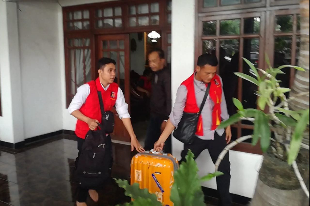Satgas Anti Mafia Bola Amankan Laptop dan Sejumlah Dokumen