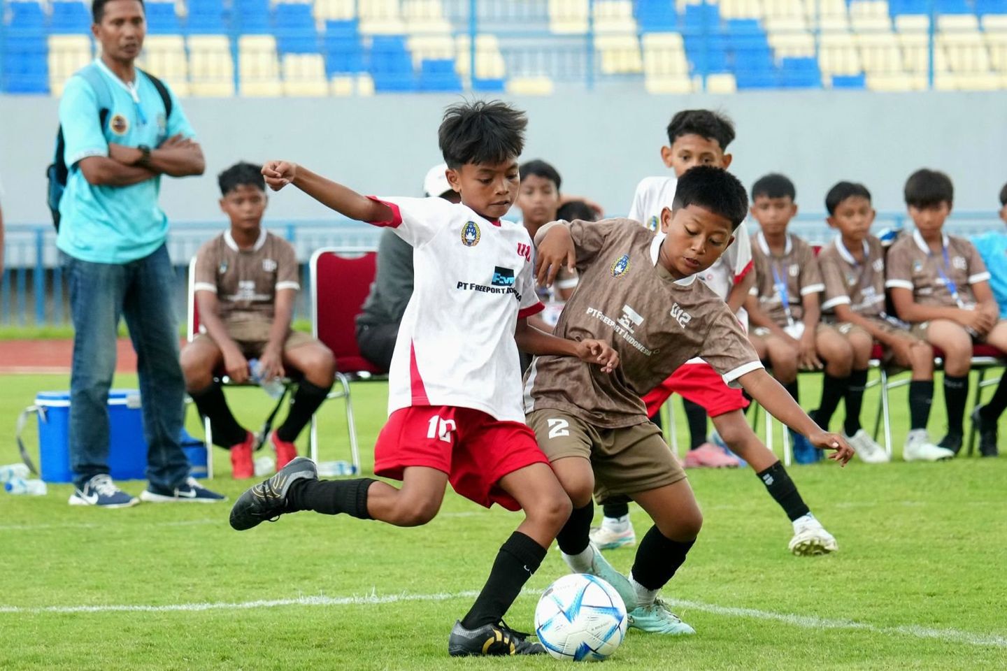 Ratusan Anak Antusias Ikuti Freeport Grassroots Tournament 2026
