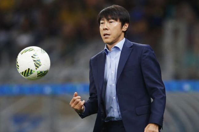 Shin Tae-yong Bakal Gantikan Posisi Simon McMenemy