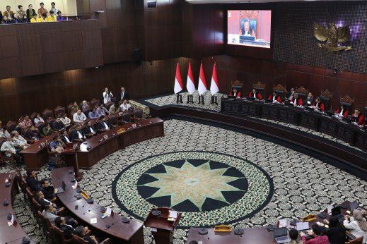 MK Pisahkan Dana MBG, Daerah Berpeluang Sesuaikan APBD Pendidikan