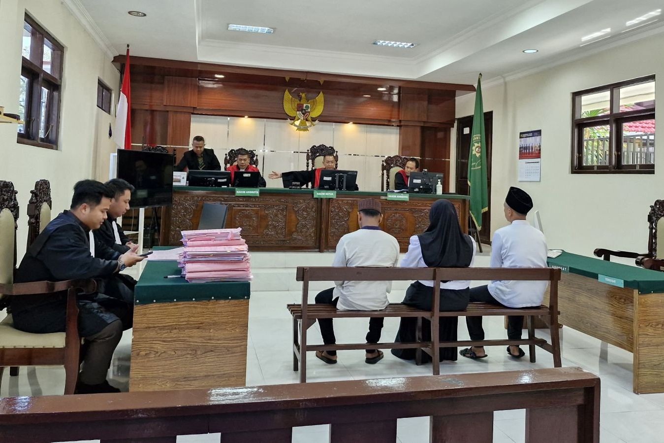 ‎Kasus Pencurian Koper Wisatawan Asing di Bromo, Tiga Terdakwa Dituntut 3 Tahun Penjara