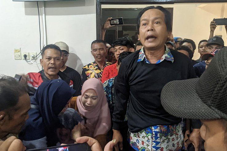 Pembunuh Siswi SMPN Kemlagi Mojokerto Divonis 7 Tahun 4 Bulan Berakhir Ricuh