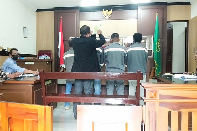 Tidak Dianggap Sebagai Tenaga Kerja, Keluarga Besar Petrokimi Gresik Digugat 