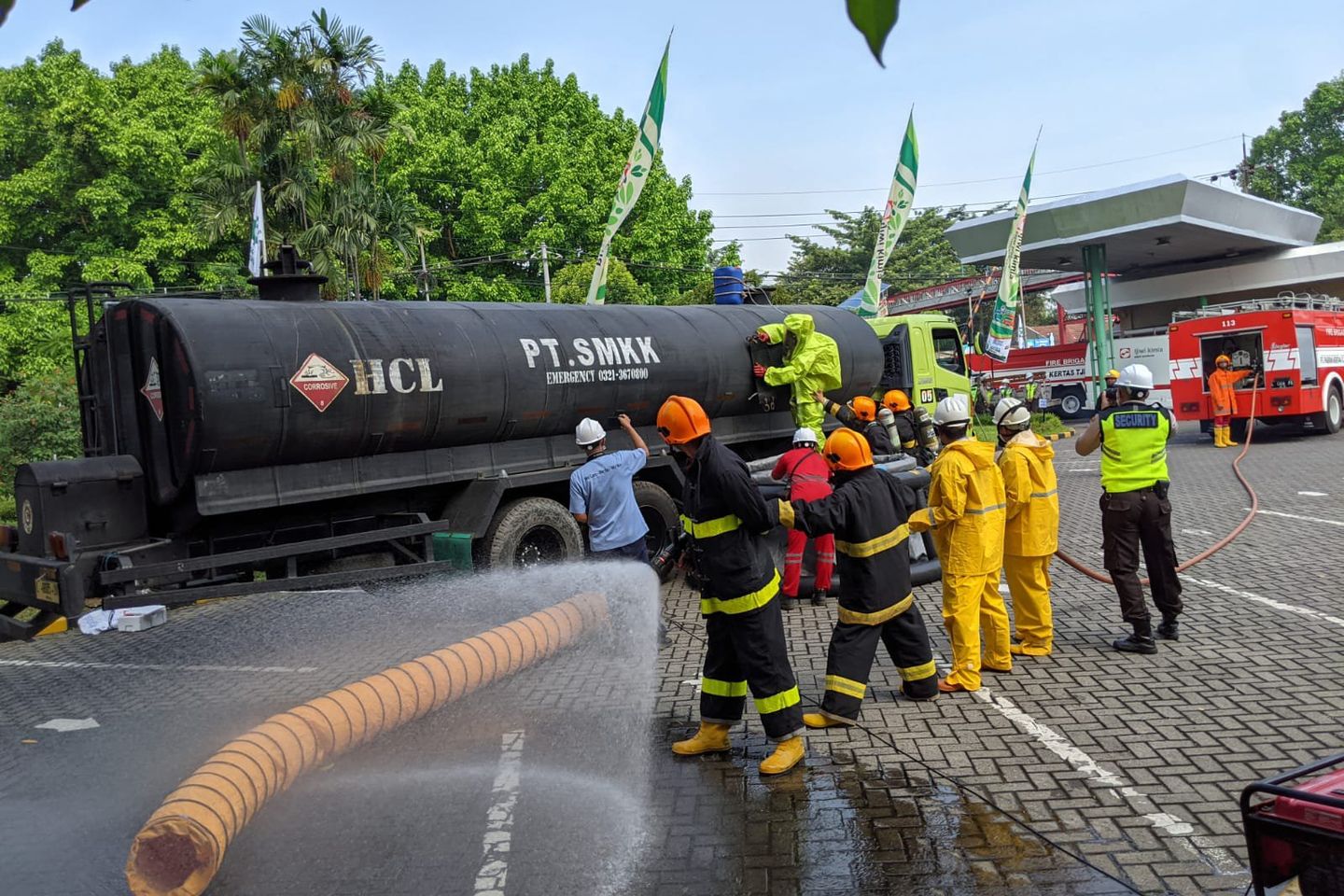Tjiwi Kimia Gelar Simulasi Kebocoran HCL, Libatkan Damkar