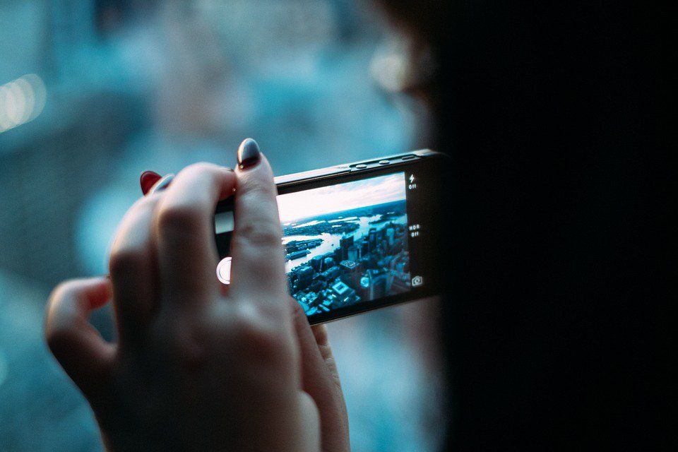 Penjualan Smartphone pada 2019 Diprediksi Turun
