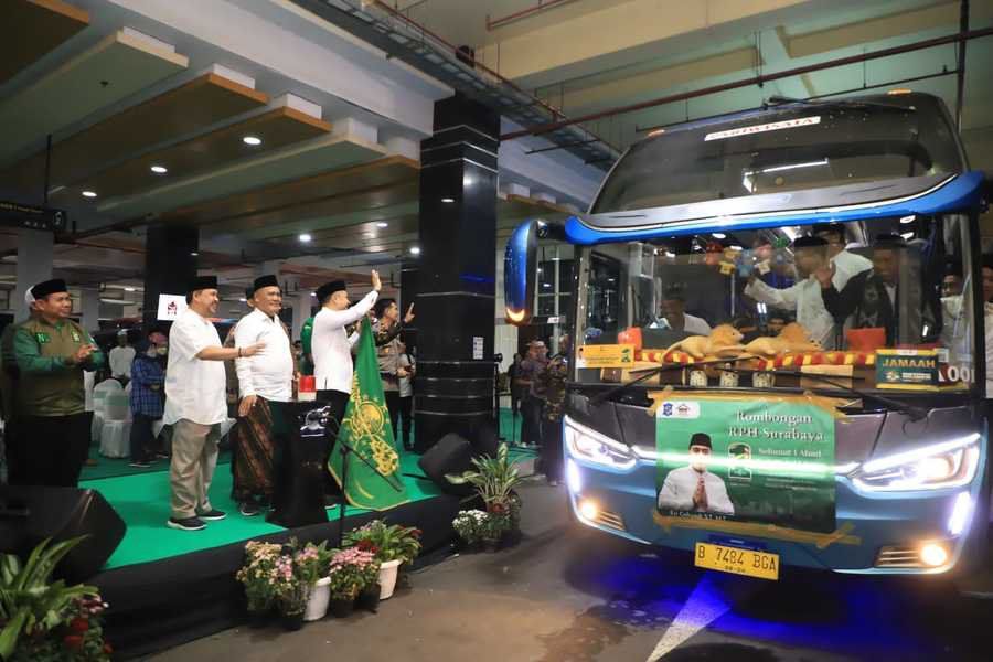 Walkot Eri Cahyadi Berangkatkan Warga Nahdliyin Surabaya di Acara Satu Abad NU