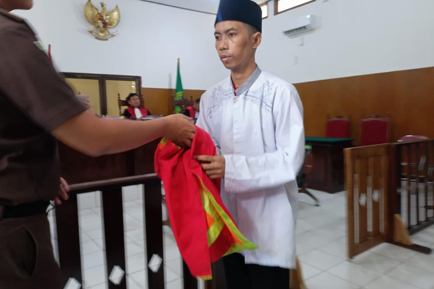 Saksi Bongkar Modus Penipuan Umrah Murah di PN Lamongan, Kerugian Capai Rp1,4 Miliar