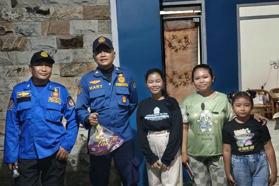 Tokek Bikin Mahasiswi di Kontrakan Panik, Damkar Jember Evakuasi dalam 10 Menit