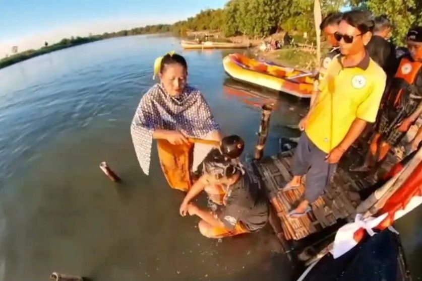 Sabhyanadipala Bawa Misi Jaga Sungai dan Tradisi lewat Susur Bengawan Solo