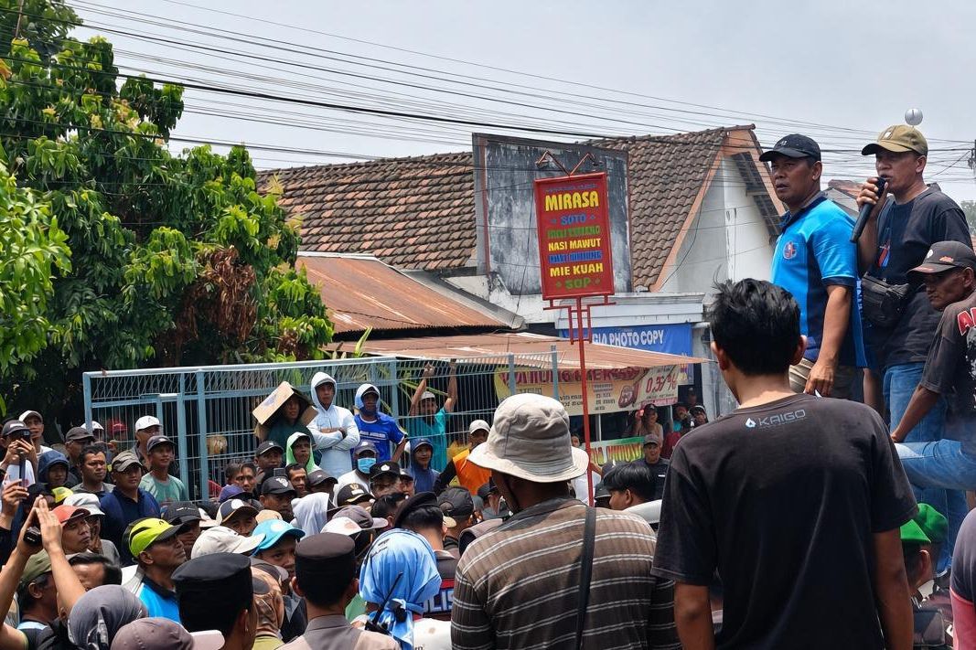 Warga Puncu Kediri Tuntut Tambang Galian C Ditutup Permanen