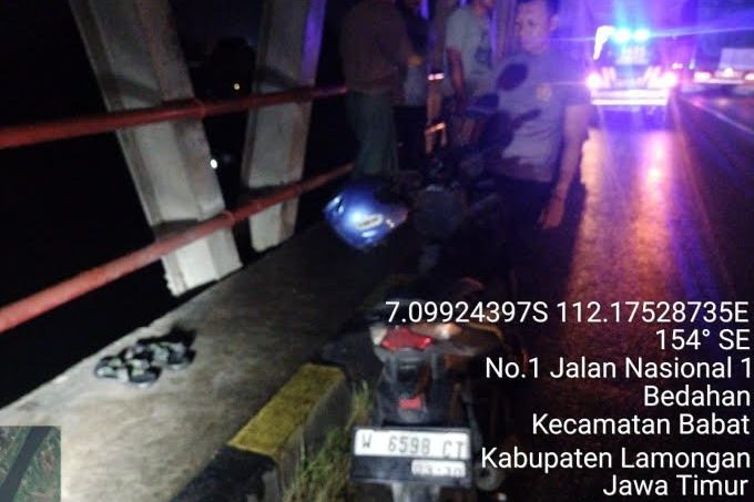 Motor Tak Bertuan di Jembatan Widang-Babat Lamongan Diamankan Polisi