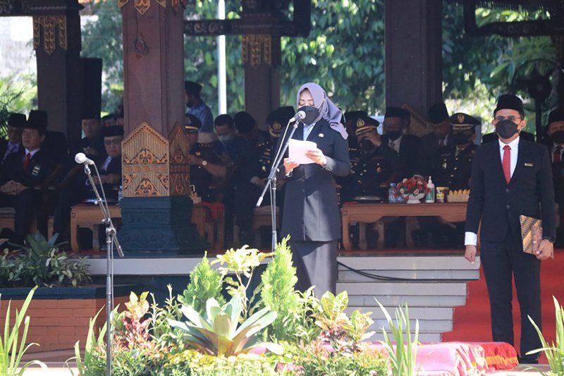 Upacara Hari Sumpah Pemuda, Ini Amanat yang Dibacakan Bupati Mojokerto Ikfina