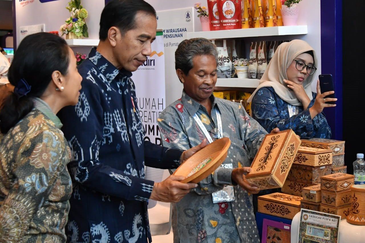 Jokowi Ingatkan Pensiunan Jeli Melihat Peluang Usaha