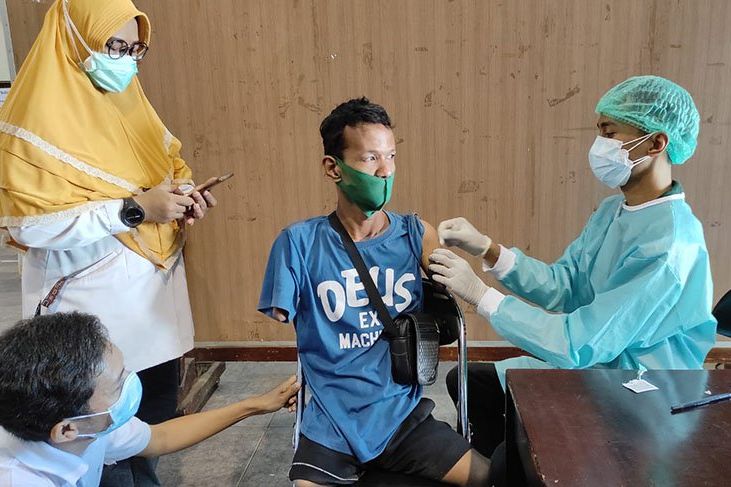 Gunakan Sinopharm, Unej Kembali Gelar Vaksinasi Khusus Difabel