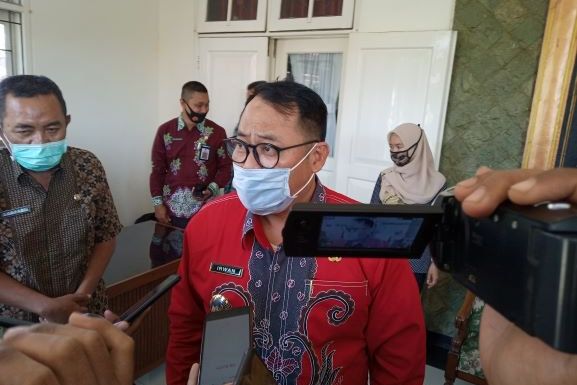 Sekda Bondowoso Bantah Punya Hubungan Khusus dengan Bawahannya