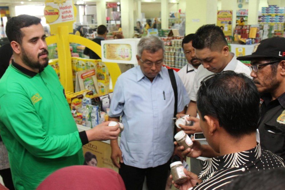Pemkot Probolinggo dan Tim Gabungan Temukan Mamin Kedaluwarsa