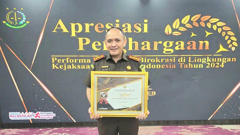 Kejaksaan Negeri Gresik Raih Penghargaan Wilayah Bebas dari Korupsi 