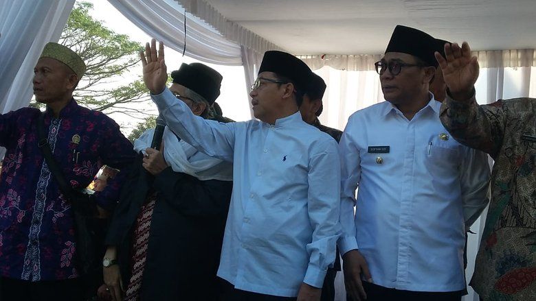 Terganjal Visa, Keberangkatan 11 CJH Kota Malang Tertunda