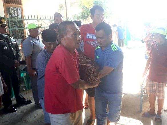Babinsa Probolinggo Tewas Disabet Pelaku Curanmor Dikebumikan