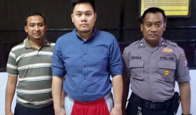 Kejari Surabaya Periksa Berkas Pilot yang Aniaya Pegawai Hotel