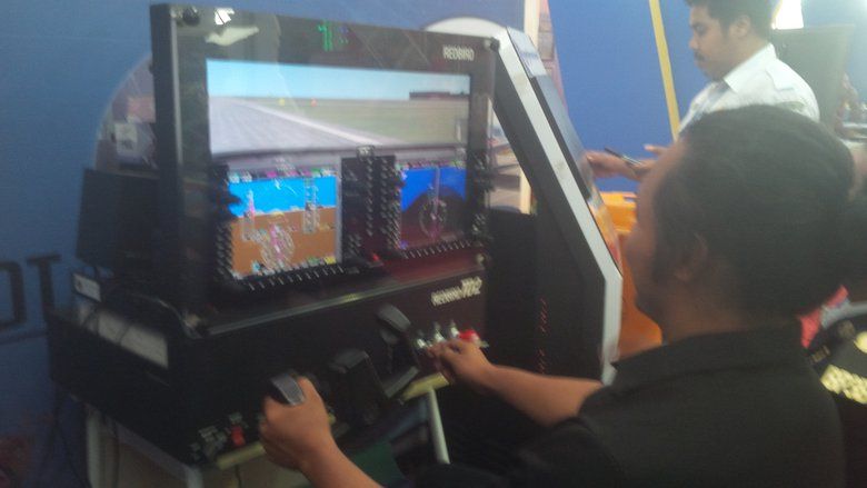 &quot;Menjadi&quot; Pilot Cessna 172 di Pameran Inovasi Banyuwangi