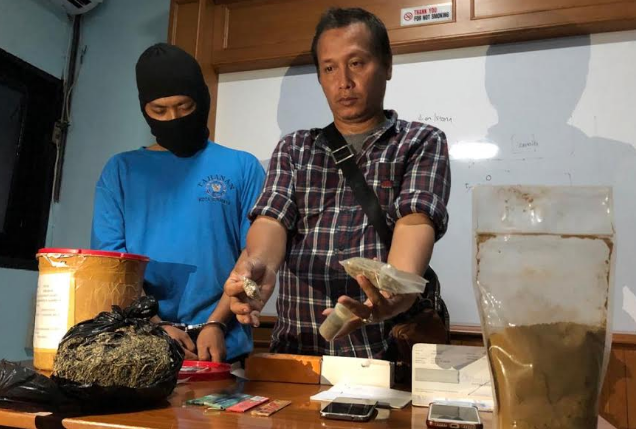 Bawa Ganja 1 Kilogram, Mahasiswa UPN Diringkus BNN Surabaya