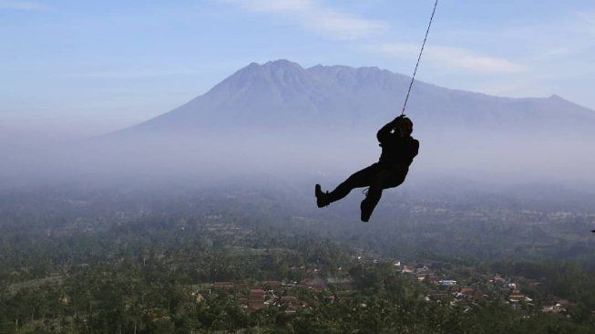 Gunung Katu di Malang Tawarkan Wisata Sarat Uji Nyali