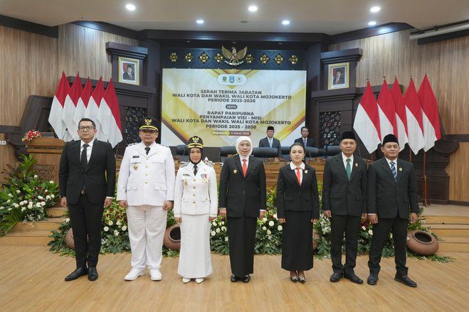 Sertijab Wali Kota Mojokerto Ning Ita, Gubernur Khofifah Minta Selaraskan RPJMD