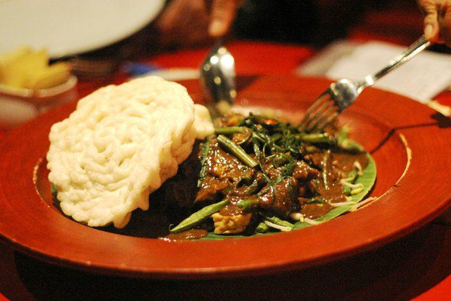 Ini Lima Warung Rujak Cingur Legendaris di Surabaya