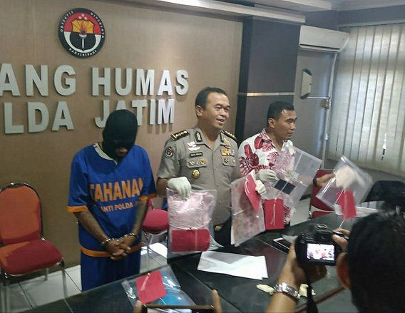 Kuli Bangunan Asal Magetan Jual Istrinya Lewat Facebook