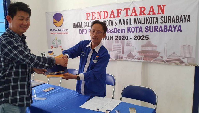 Setelah&nbsp;Nasdem, Awey Berencana Daftar Pilwali Surabaya Lewat PSI