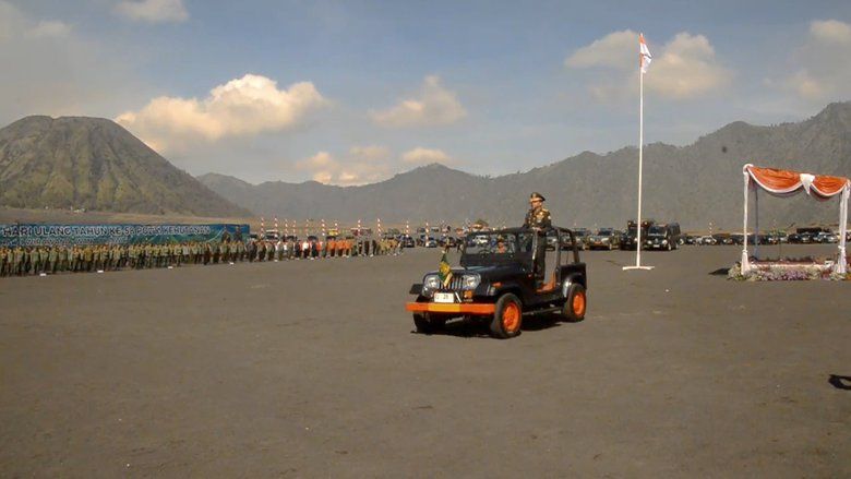 Hadiri HUT Polisi Kehutanan ke-58 di Bromo, Menhut Janji Tindak Perusak Lingkungan