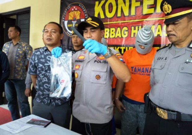 Dua Residivis Ini Bisa “Mancing” Uang di ATM