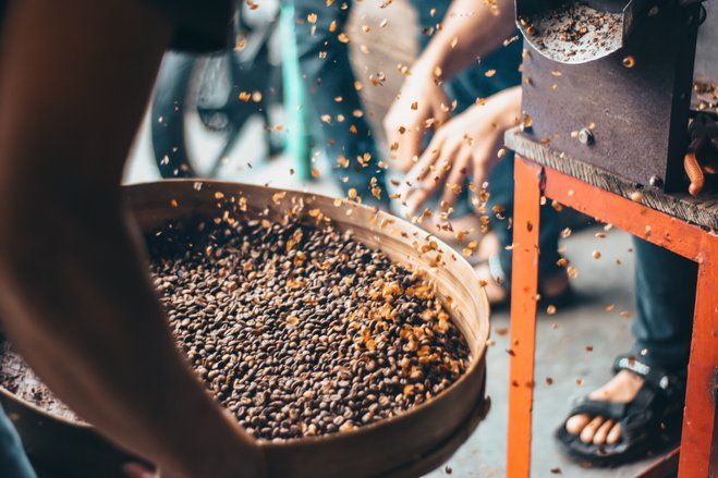 Minum Kopi Gelas Terbalik Aceh Diusulkan Jadi Warisan Budaya