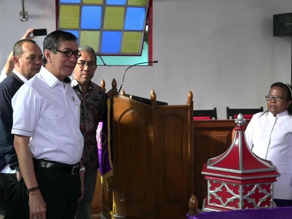 Menkumham Minta Al Kitab Peninggalan Belanda di Gereja Probolinggo