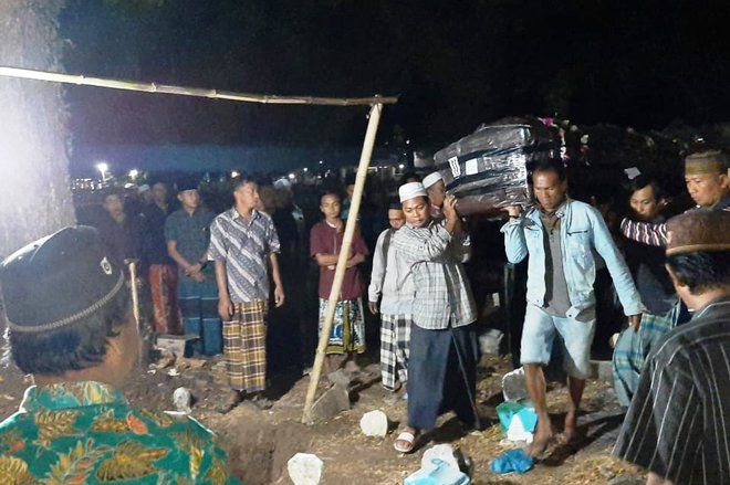 Warga Probolinggo yang Meninggal Saat Kerusuhan di Wamena Dimakamkan