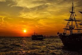 Lima Tempat Romantis di Surabaya Sembari Menikmati Senja