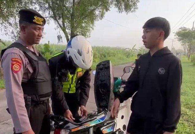 Razia Cipkon Ramadan, Polres Mojokerto Kota Sita 68 Gram Bubuk Petasan dari Dua Remaja